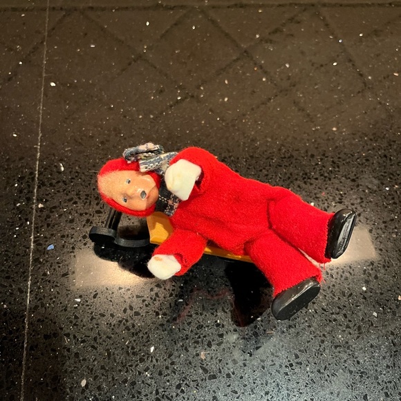 Vintage Buyers choice Caroler, boy on sled. - Picture 2 of 6